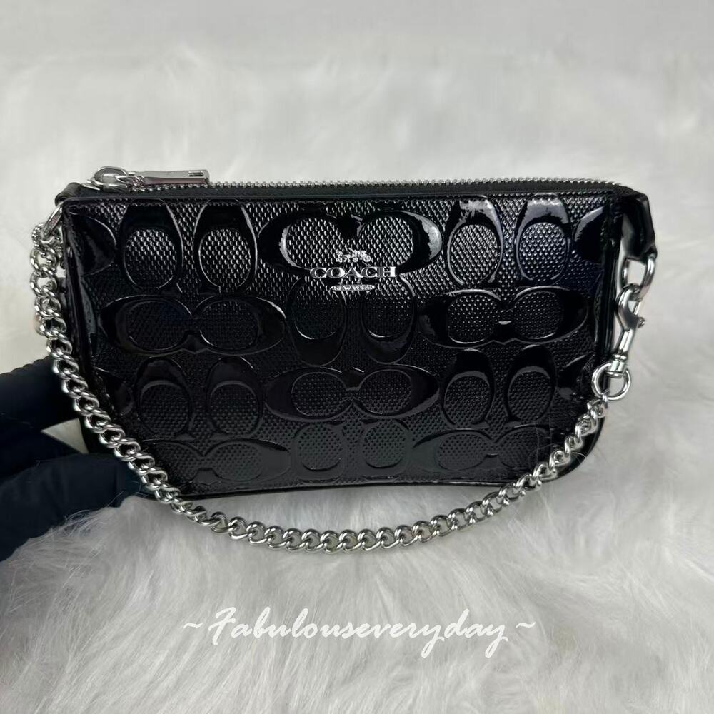 Coach Nolita 19 In Signature Leather With Heart Charm Silver/Black CDY97 NWT